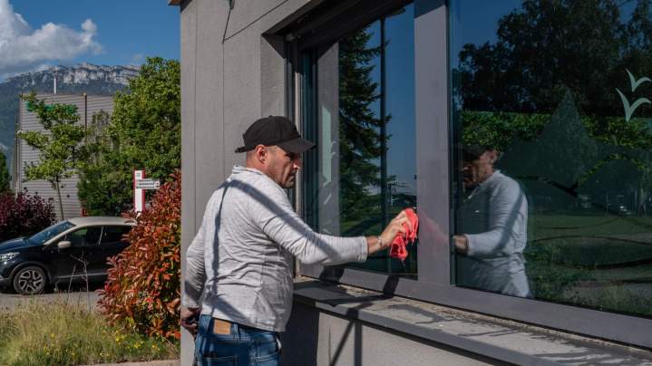 Décapage de sol en PVC Chambéry